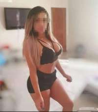 Batışehir Escort Melis: Zarafet, Güzel Saçlar ve Göz Alıcı Gözler