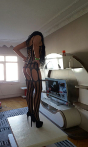 Incirli'deki Zarif Güzel Escort Nurten